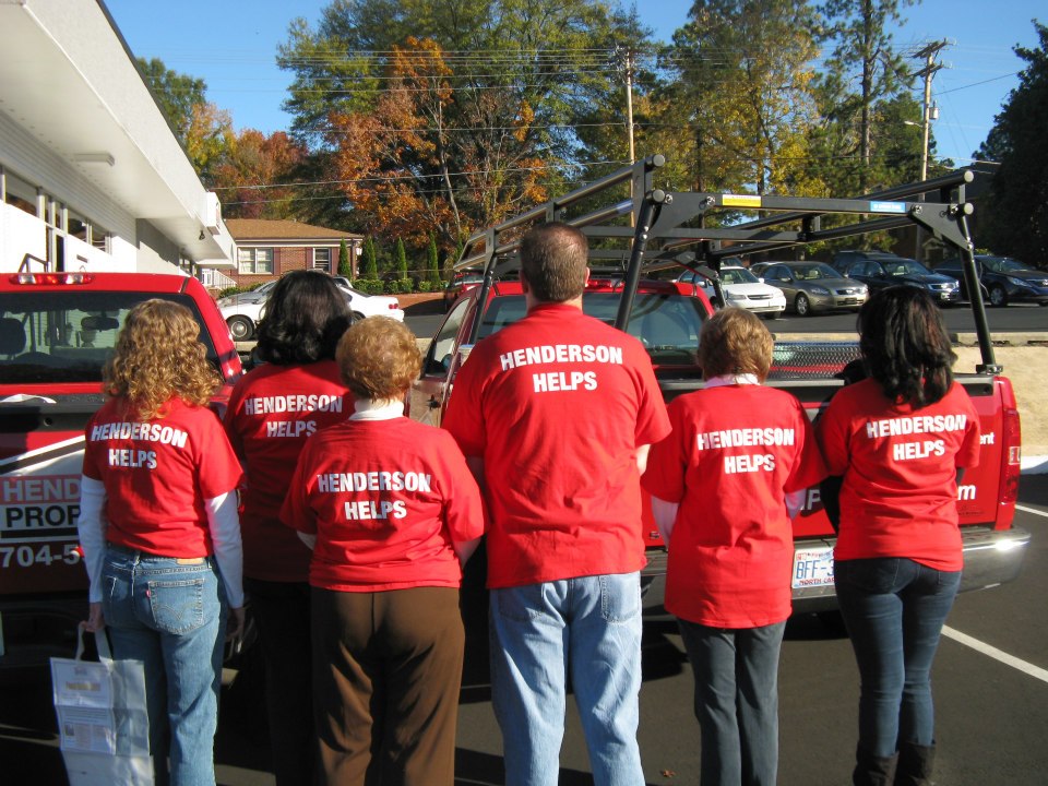 Henderson Properties holds Annual Food Drive in Charlotte, NC