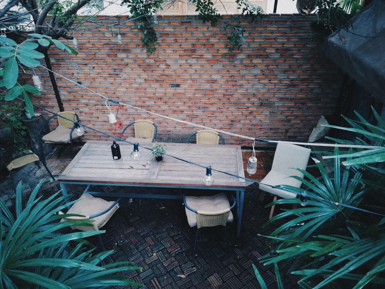 outdoor living area